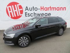 SKODA Superb Combi 2.0 TDI Ambition DSG AHK RFK ACC SKODA Superb Combi 2.0 TDI Ambition DSG AHK RFK ACC