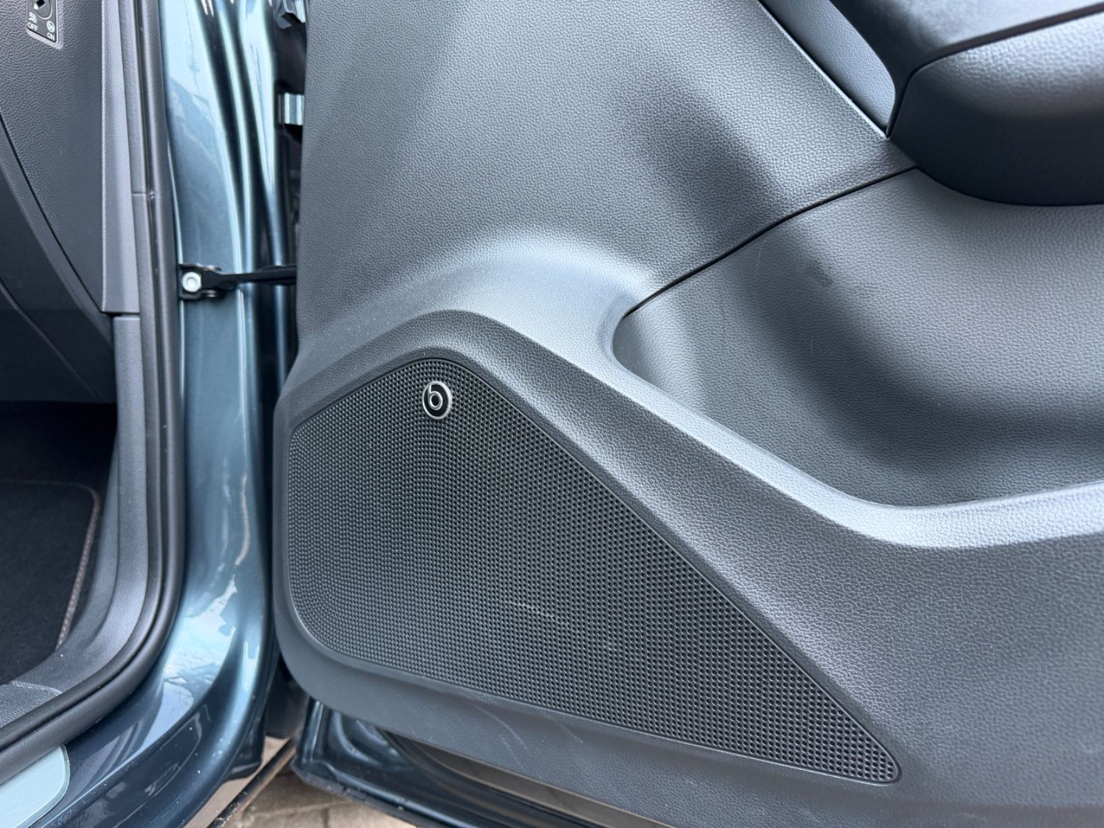 Fahrzeugabbildung CUPRA Ateca 360*BREMBO*PANO*BEATSAUDIO*MEMORY*LED