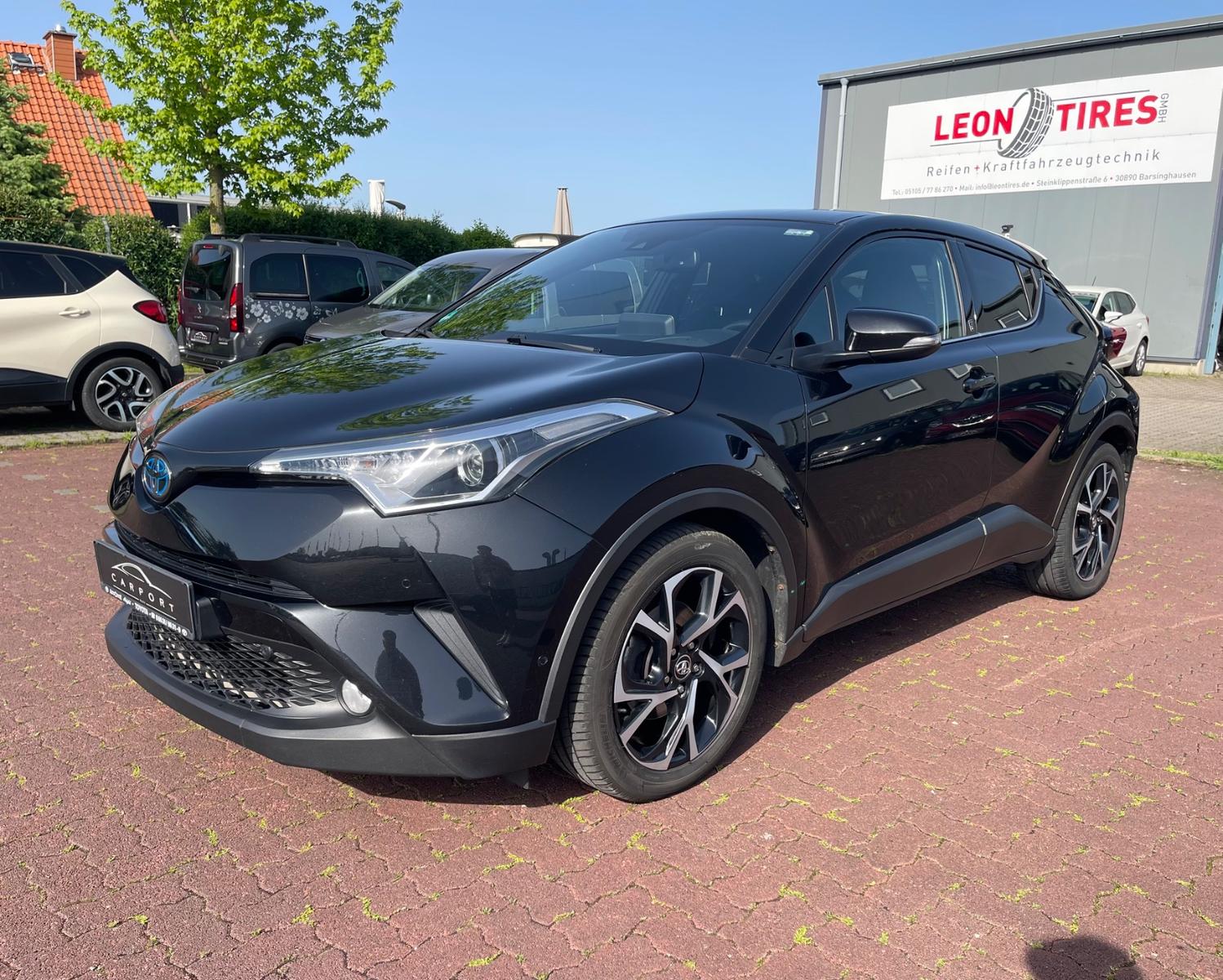 Toyota C-HR Hybrid Team D