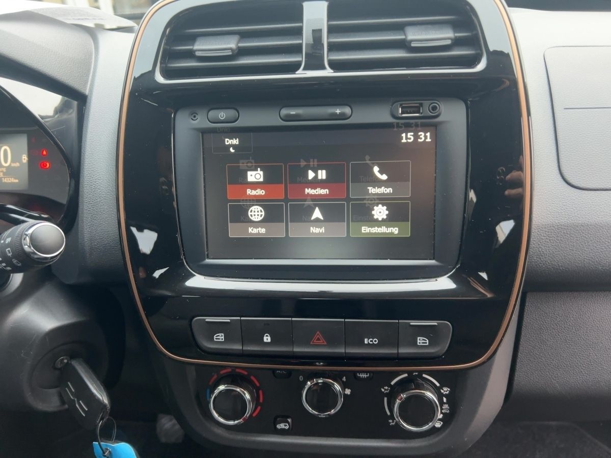 Fahrzeugabbildung Dacia Spring Extreme ELECTRIC 65 Kamera