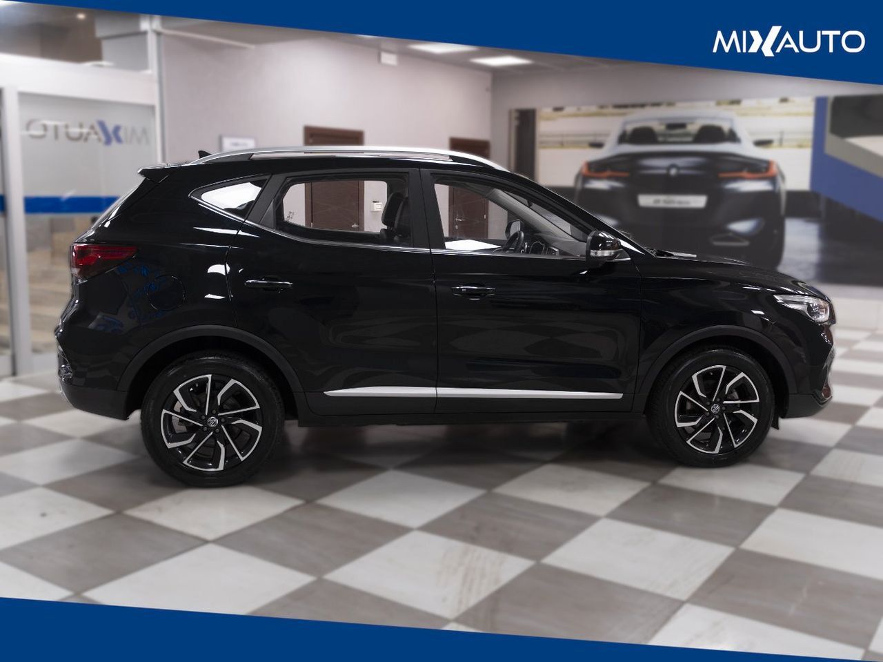 MG ZS