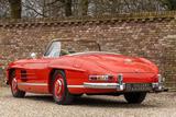 Mercedes-Benz SL 300 Roadster "Restoration by MB Classic Cente - Mercedes-Benz mit Benzin-Antrieb: Cabrio, Schaltgetriebe