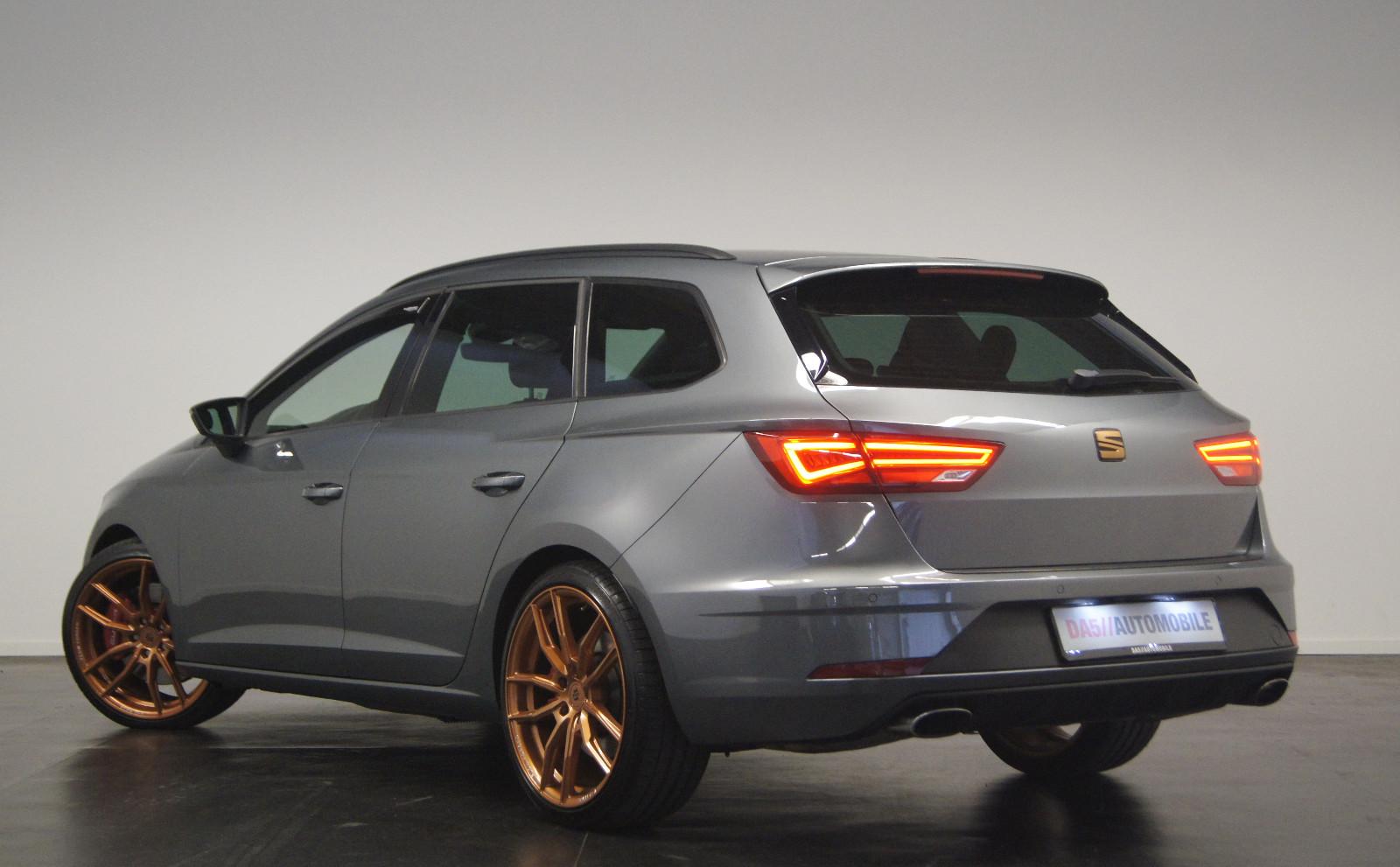 Seat Leon ST Cupra 300 ch 4Drive • DSG • Cuir • Virtual Cockpit • Caméra - Apple CarPlay • DCC