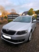Skoda Octavia 2014|1.4 TSI 150PS|Rentner F... - Skoda Octavia mit Benzin-Antrieb: Limousine, 1.4