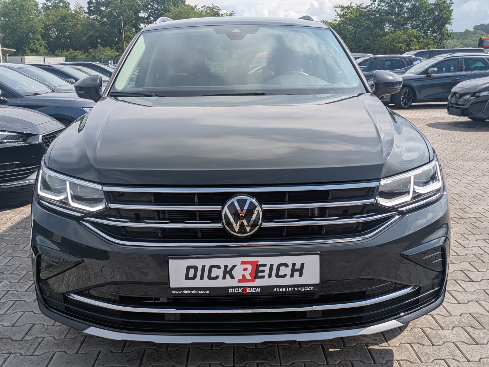 Fahrzeugabbildung Volkswagen Tiguan 2.0 TDI Elegance MATRIX*ACC*CAM*MASSAGE