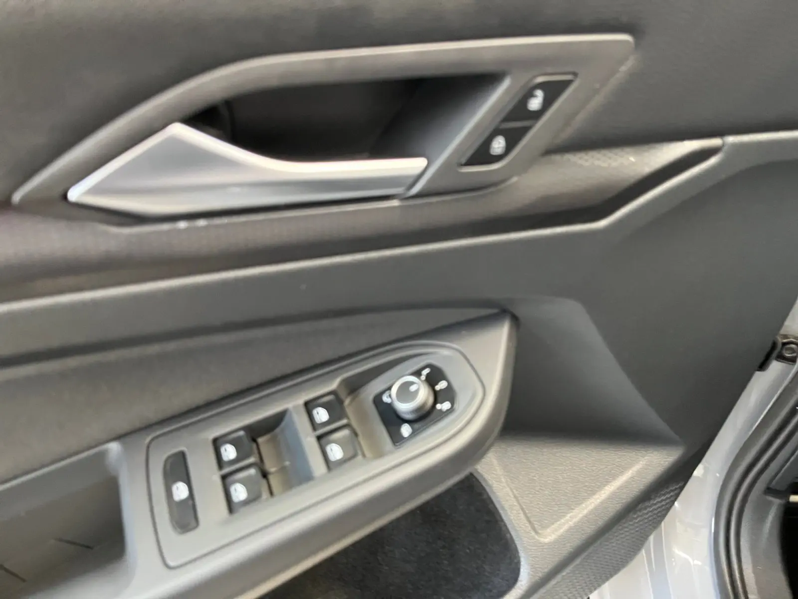 Volkswagen Golf VIII GTI 2.0TSI DSG ACC DynLicht AHK Kamera, миниатюра 20