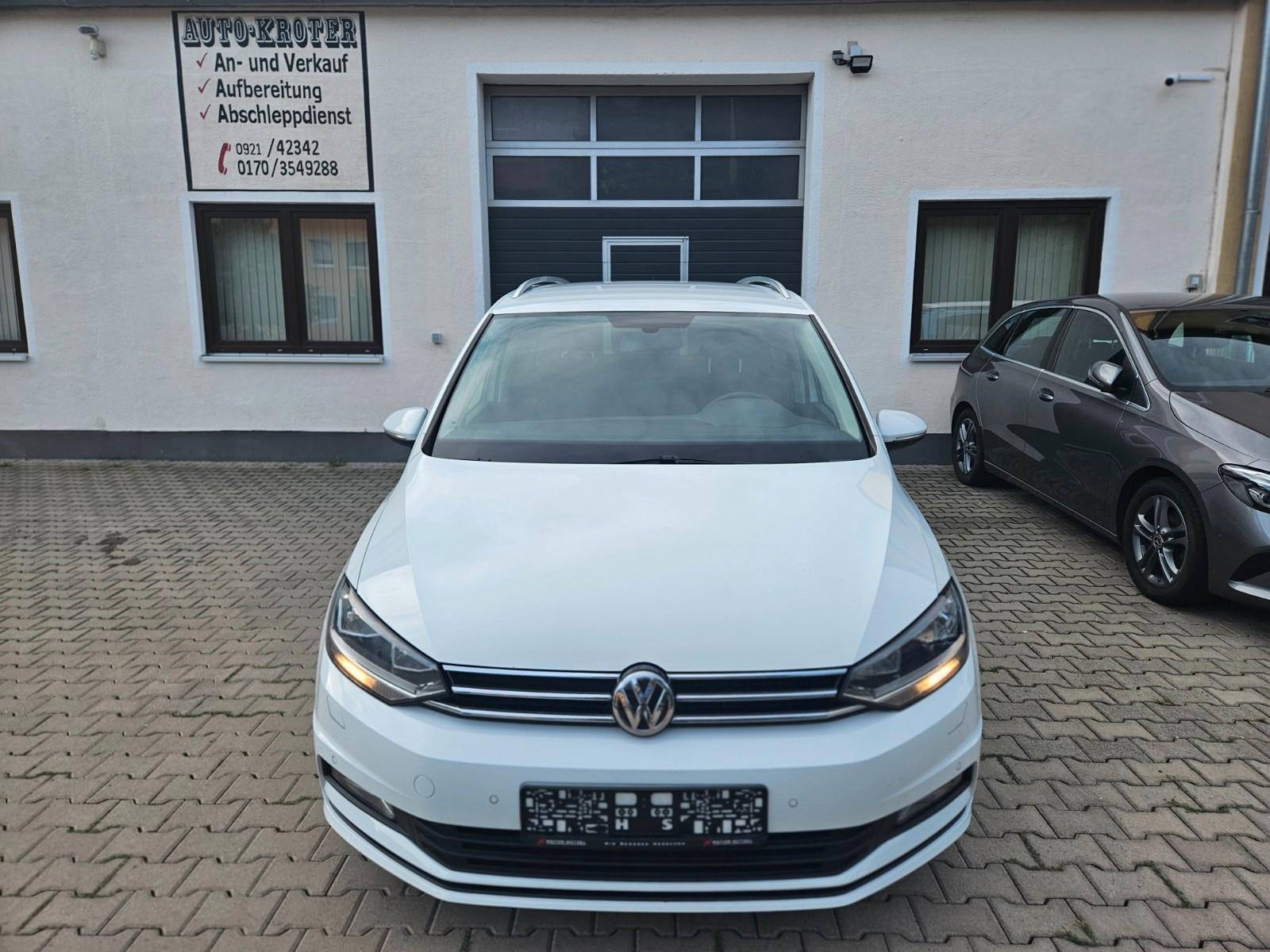 Volkswagen Touran Comfortline BMT/Start-StoppAHK+Navi