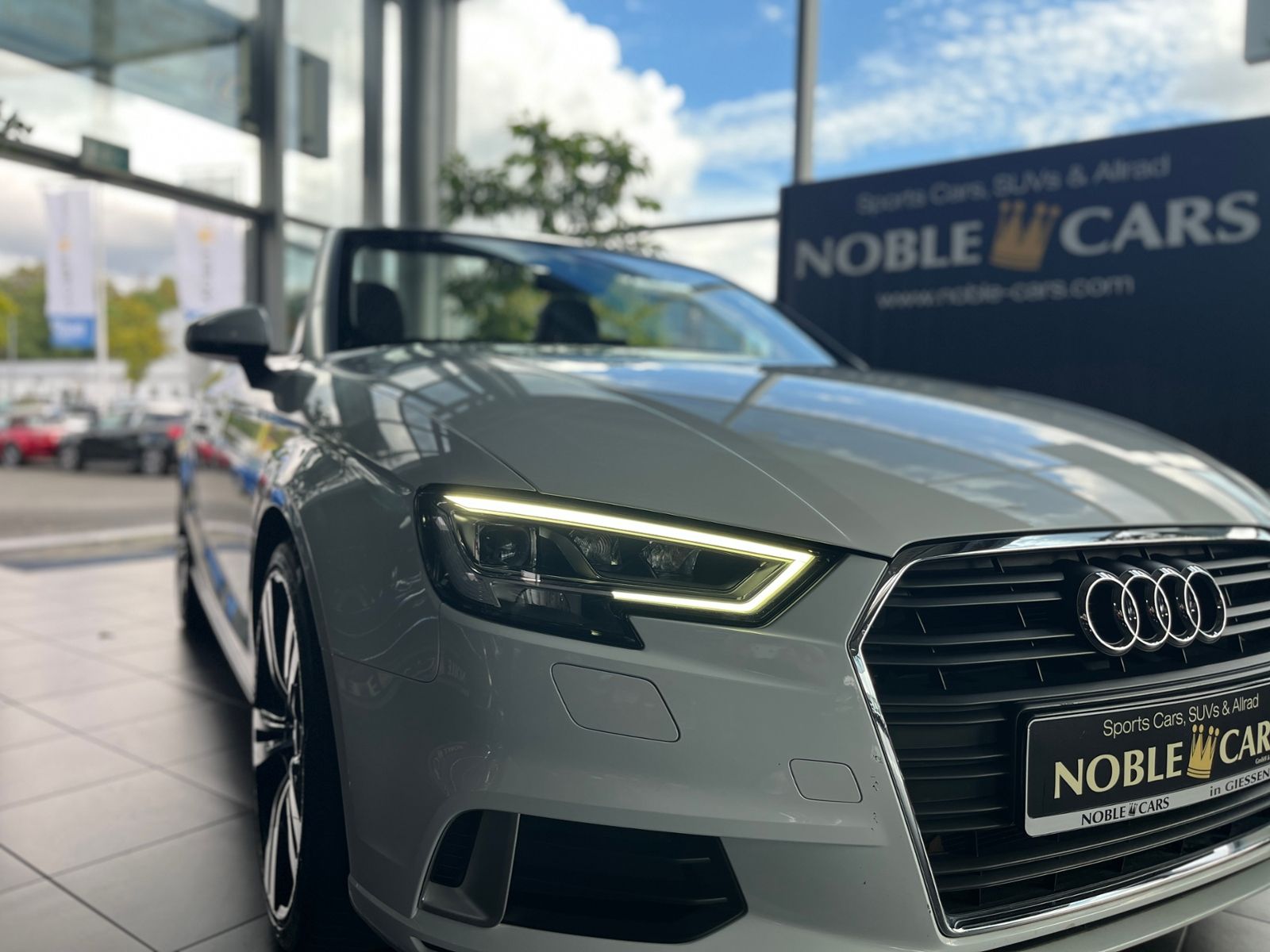 Fahrzeugabbildung Audi A3 Cabriolet Sport 35 TFSI S tronic AHK NAVI LED