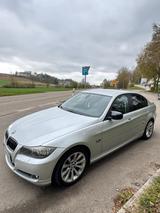 BMW Bmw 318d E90 LCI - BMW 318: 318d E90