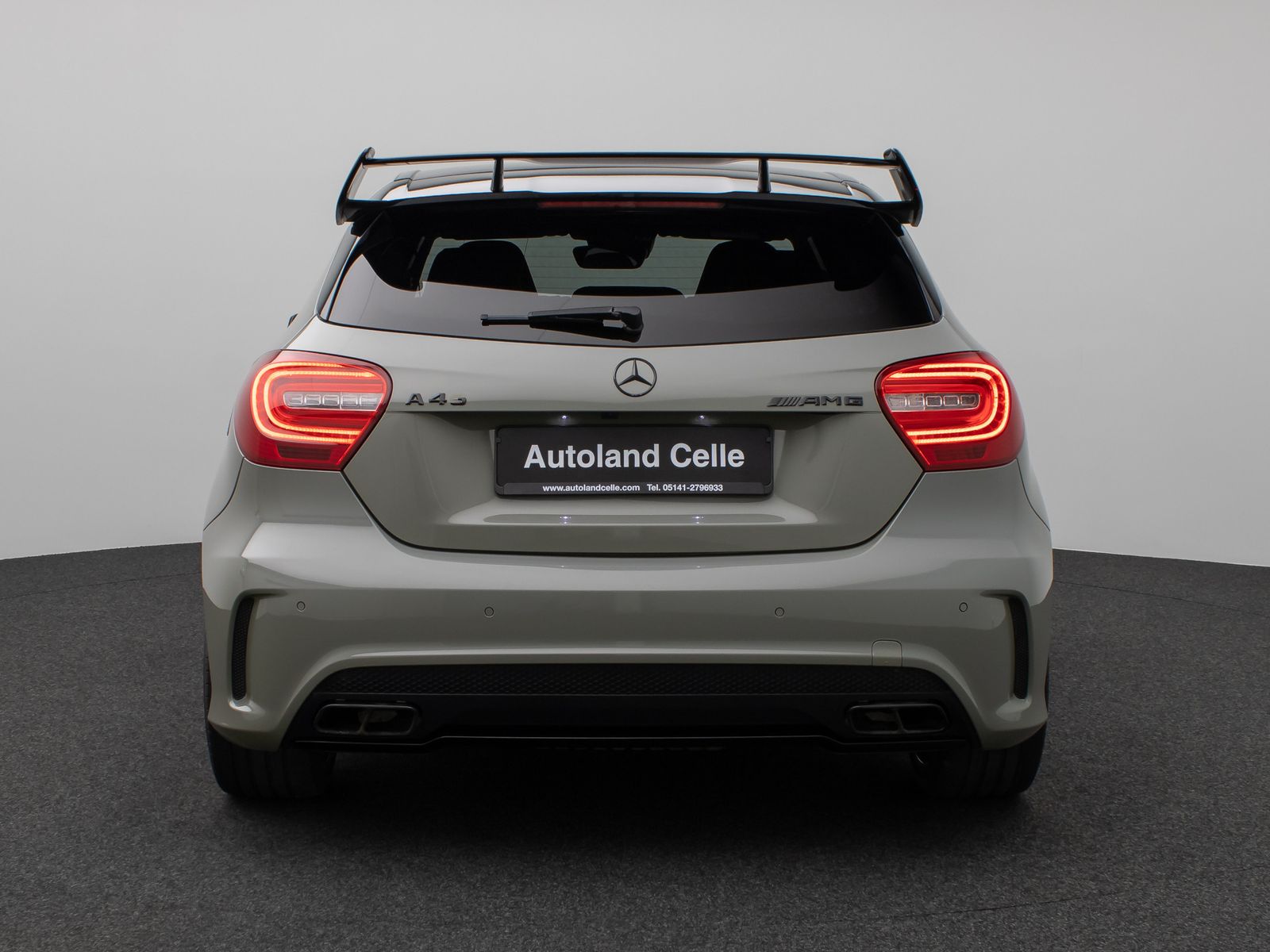 Fahrzeugabbildung Mercedes-Benz A 45 AMG Performance 4Matic Aero H/K Kamera Navi