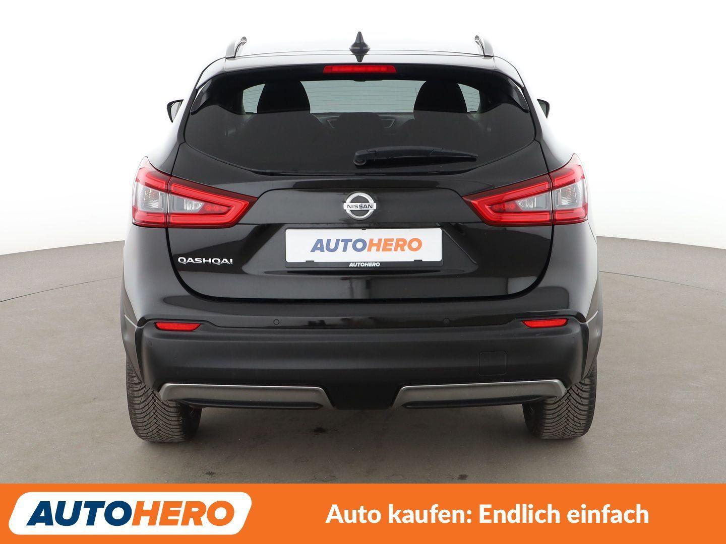 Nissan Qashqai 1.3 DIG-T N-Connecta*NAVI*CAM*TEMPO*PDC*