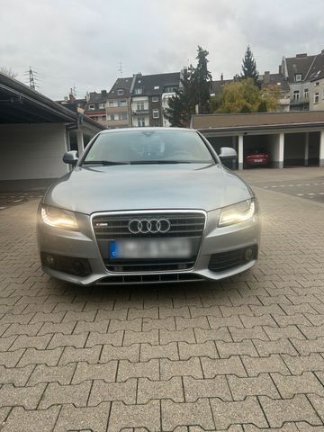 Audi A4 2.7 S-Line