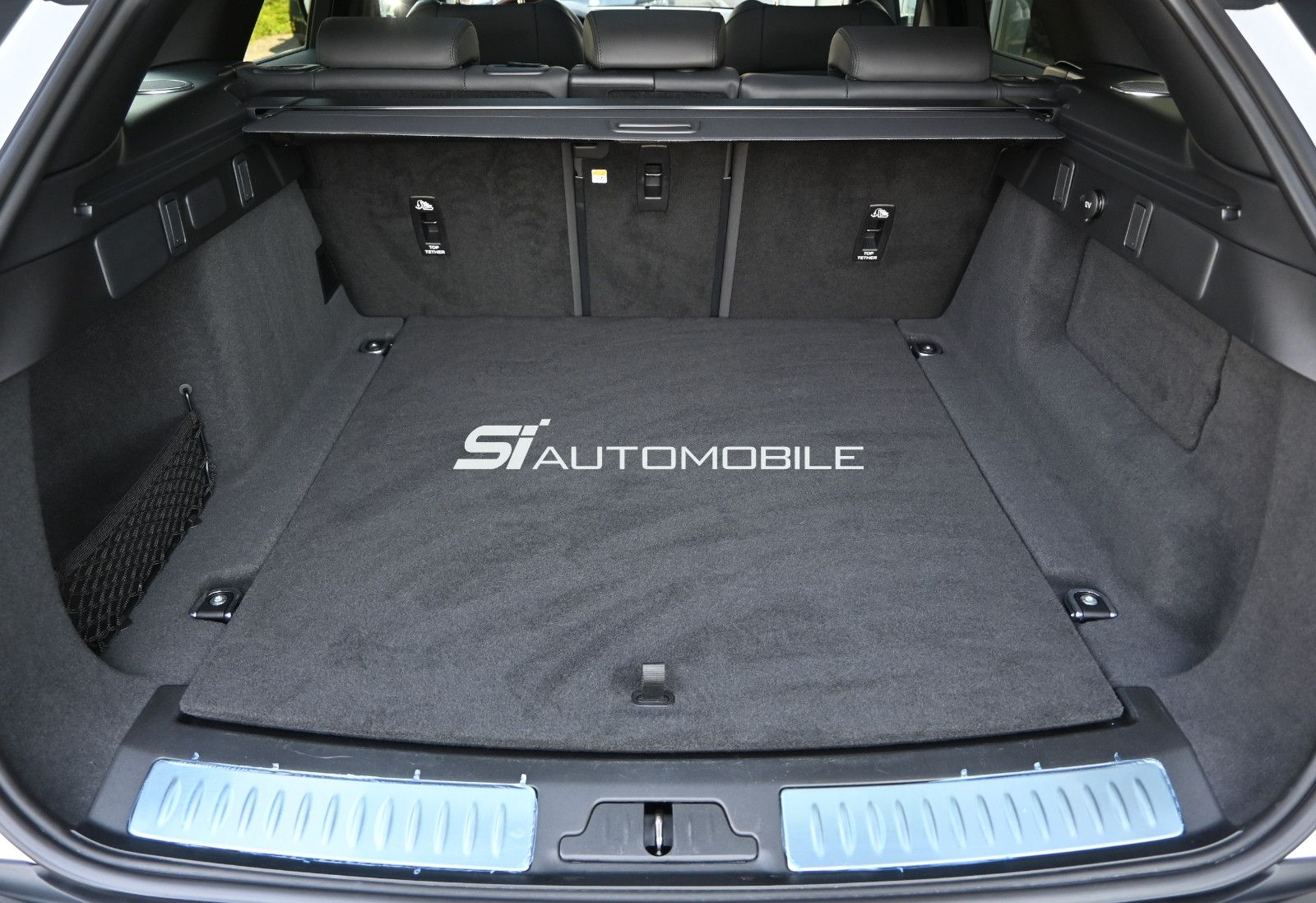 Fahrzeugabbildung Land Rover Range Rover Velar D300 DYNAMIC HSE °UVP 112.884€