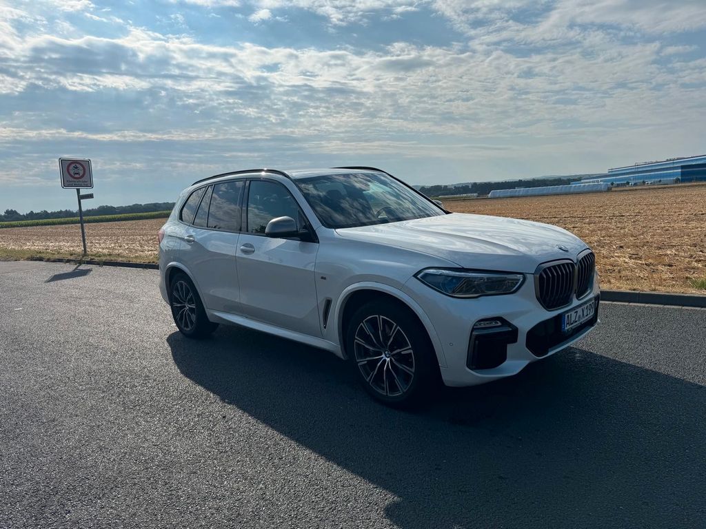 Image of BMW X5 M50