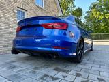 Audi S3 Limousine / HJS Downpipe / GRAIL / Non-OPF - Audi S3: Blau