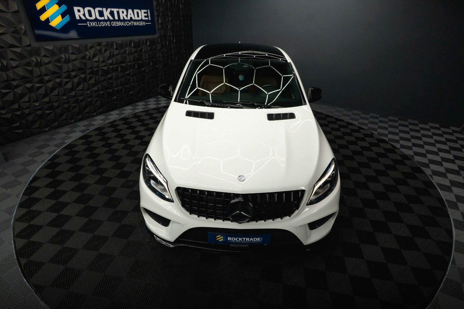 Fahrzeugabbildung Mercedes-Benz GLE 43 AMG Coupe Night-Paket *LED*Kamera*