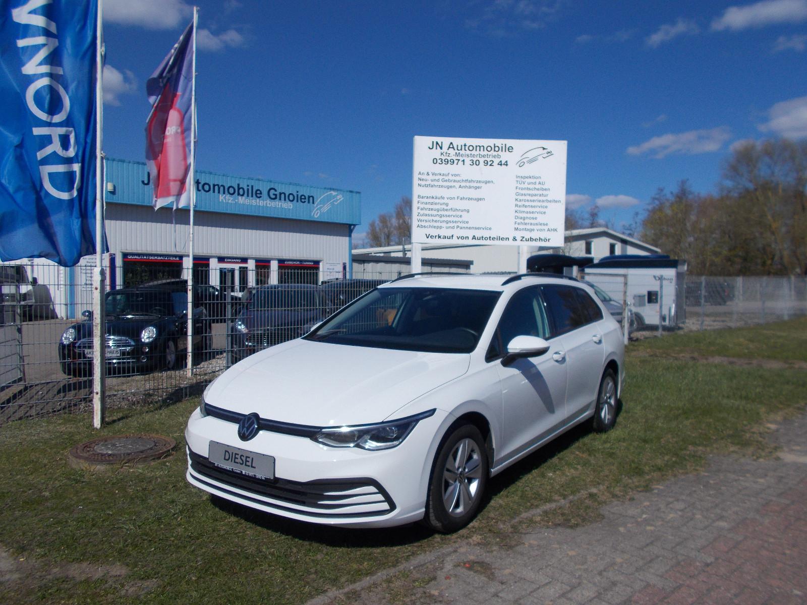 Volkswagen Golf VIII Variant Life,150PS,DSG,LED,PDC,SHZ