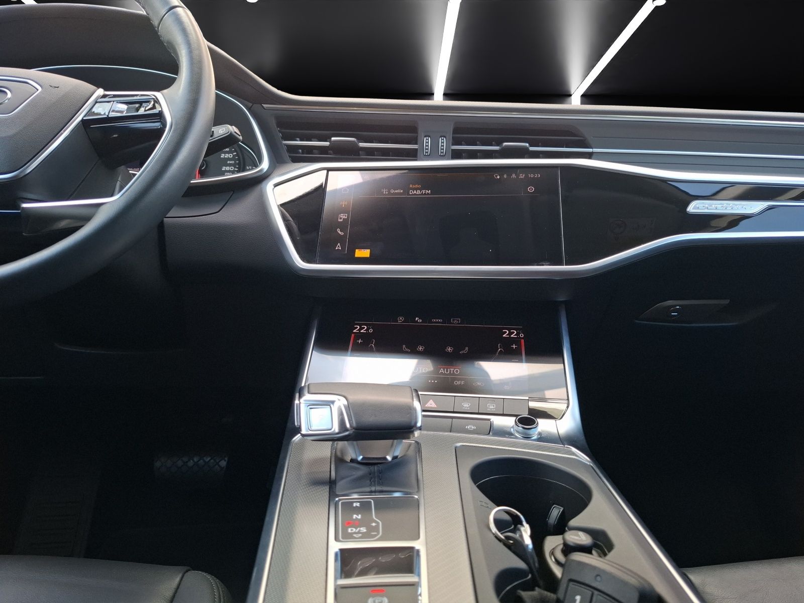 Fahrzeugabbildung Audi A6 Avant 40 TDI quattro design S-tronic  Matrix