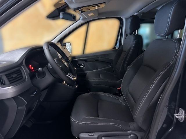 Fahrzeugabbildung Renault Trafic Grand Spaceclass Blue dCi 170HP EDC L2H1