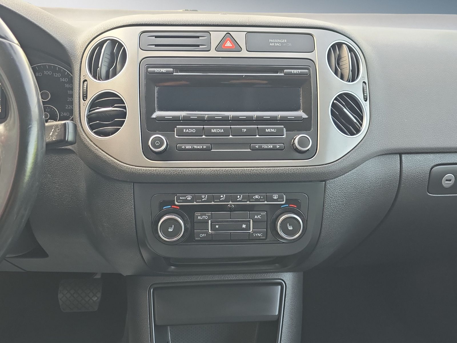 Fahrzeugabbildung Volkswagen Golf Plus VI Life*AUTOMATiK*SHZG*ALU*AHK