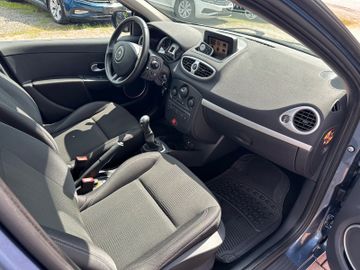 Bild 18 Renault Clio III Edition Dynamique