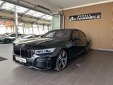 BMW 750i xDrive M-Sport *B&W*St.Hzg*VOLLAUSSTATTUNG* - gebrauchte BMW 750 aus dem Jahr 2021