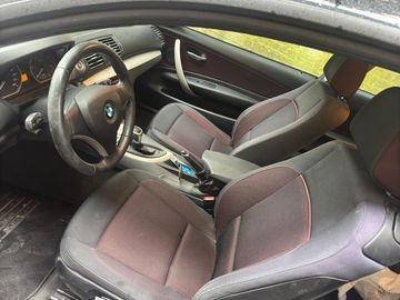 BMW 118 - 6