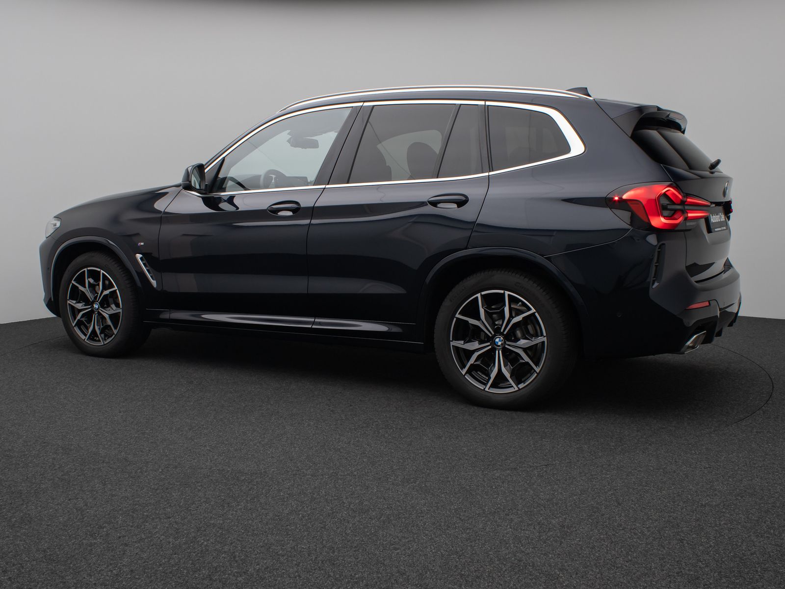 Fahrzeugabbildung BMW X3 xD20d MSport Individual HiFi Kamera DAB Alarm