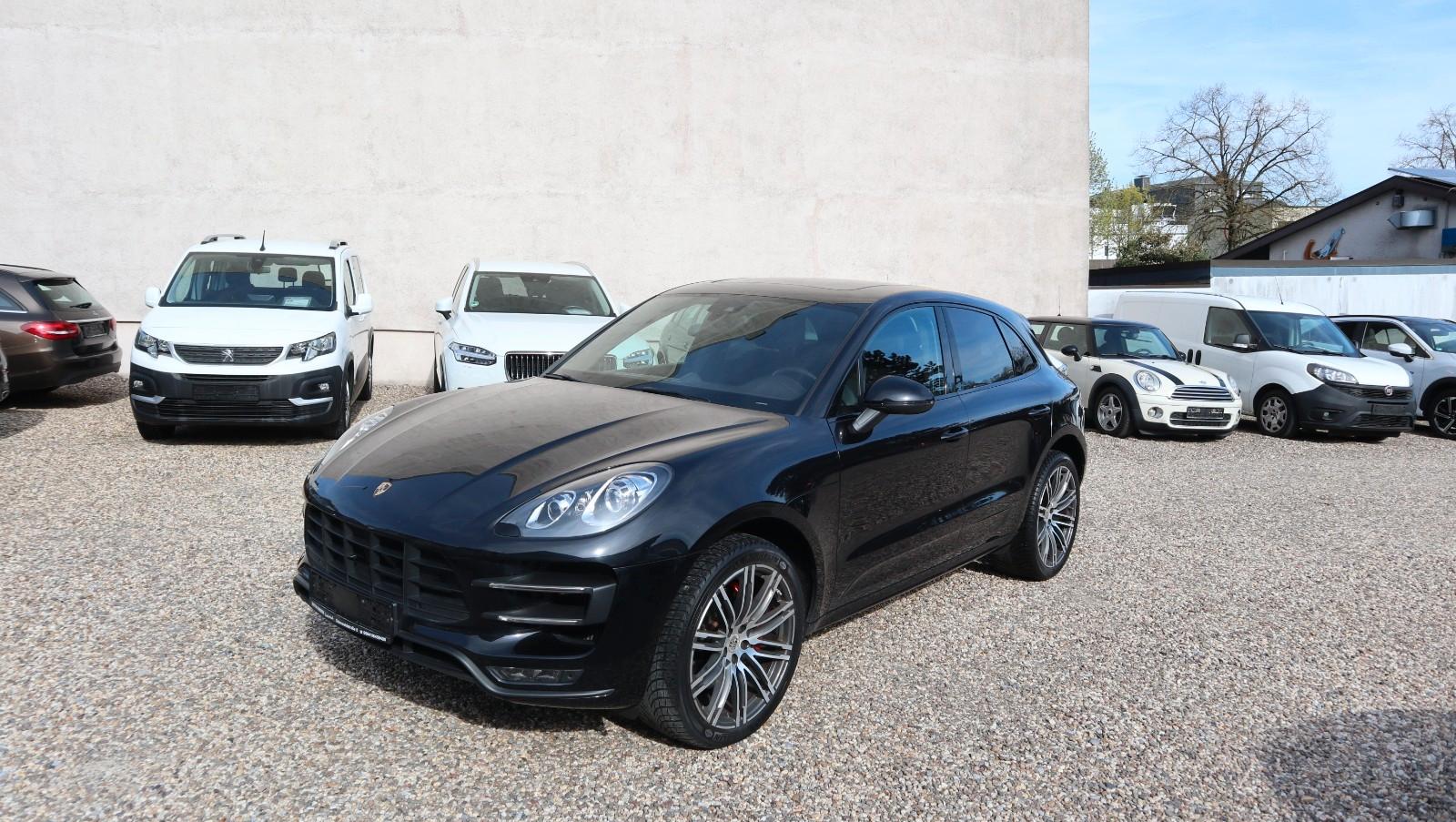 Porsche Macan Turbo*Navi*Leder*Kamera*Memory*AHK*PANO*