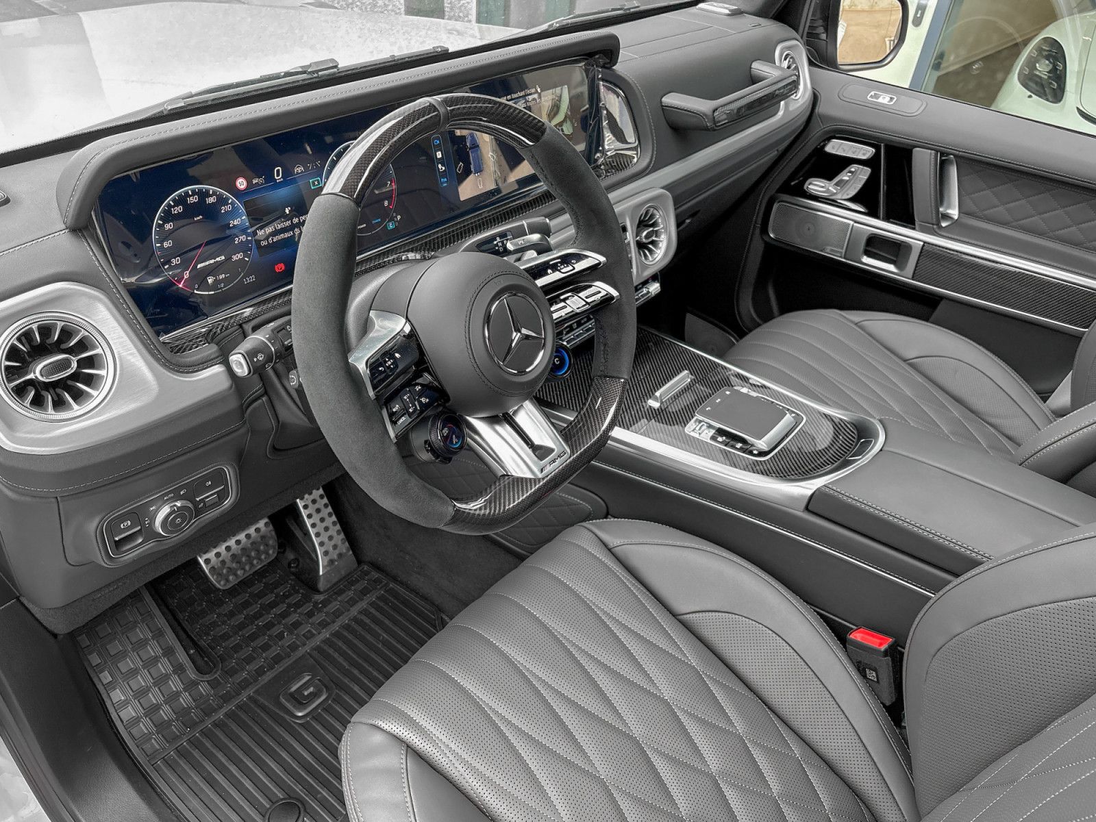 Mercedes-Benz G 63 AMG G63 AMG 2026/ A22 RIDE.C/CARBON/SUPERIO imagem 2