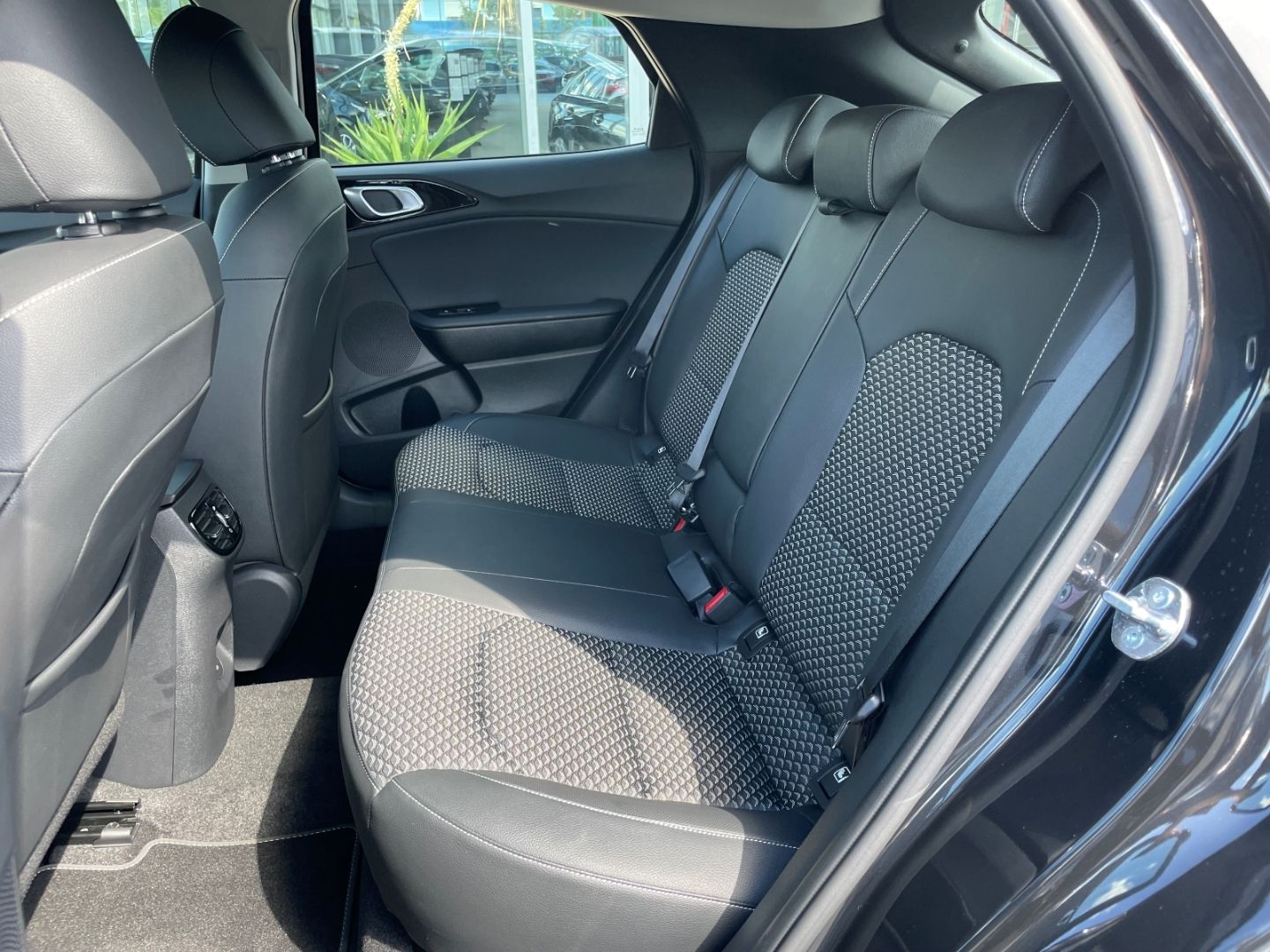 Fahrzeugabbildung Kia XCeed Spirit LED totWinkAss SpurhalteAss Navi