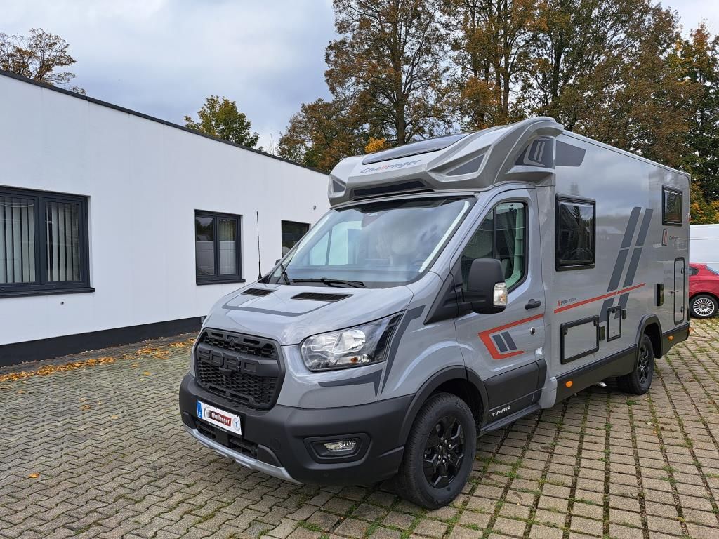 Autohaus Zimpel -  Challenger S215 Sport Solar+Markise+8 Gang Automatik - Bild 2