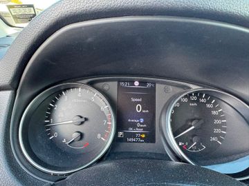 Nissan Qashqai - 11