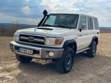 Toyota Land Cruiser 76V8 4.5D-Original-Overland Ready - Toyota Land Cruiser mit Diesel-Antrieb: 4.5