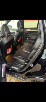 Volvo XC90 B5 AWD R-Design 7 S.   - Volvo XC90 aus 2021