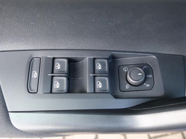 POLO 1.0 TSI DSG LIFE APPCONNECT+SHZ+NEBEL+PDC