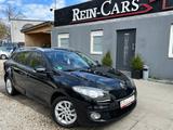 Renault Megane III Grandtour Paris/KEYLESS/NAVI/PDC/SHZ/ - Renault Megane: Grand