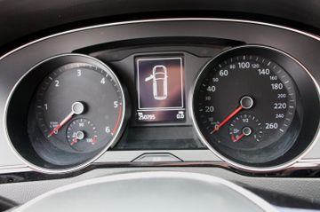 Volkswagen Passat Variant - 7