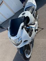 Suzuki GSX-R 600 - SUZUKI GSX R 600