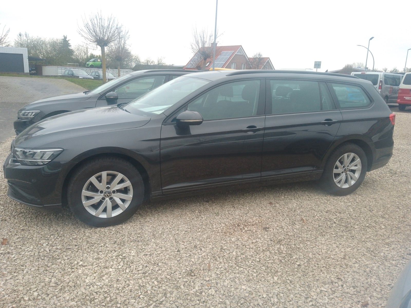 Volkswagen Passat Variant - Bild 2