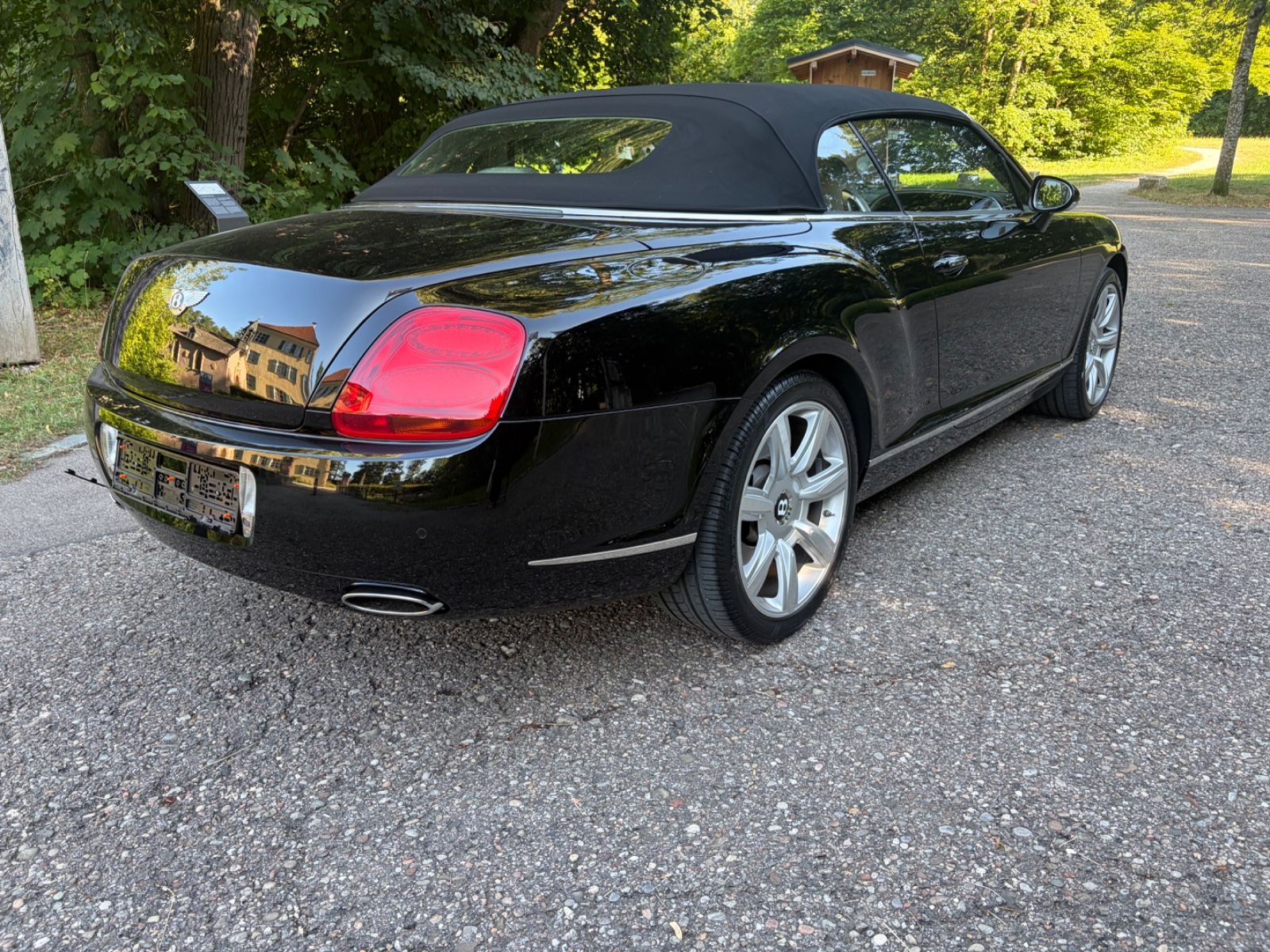 BENTLEY Continental GTC 3