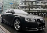Audi S8 4.0 TFSI quattro - Audi: Standheizung