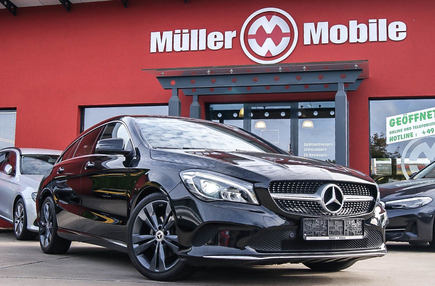 Fahrzeugabbildung Mercedes-Benz CLA 200 Shooting Brake 7G-DCT LED KEYLESS NAVI