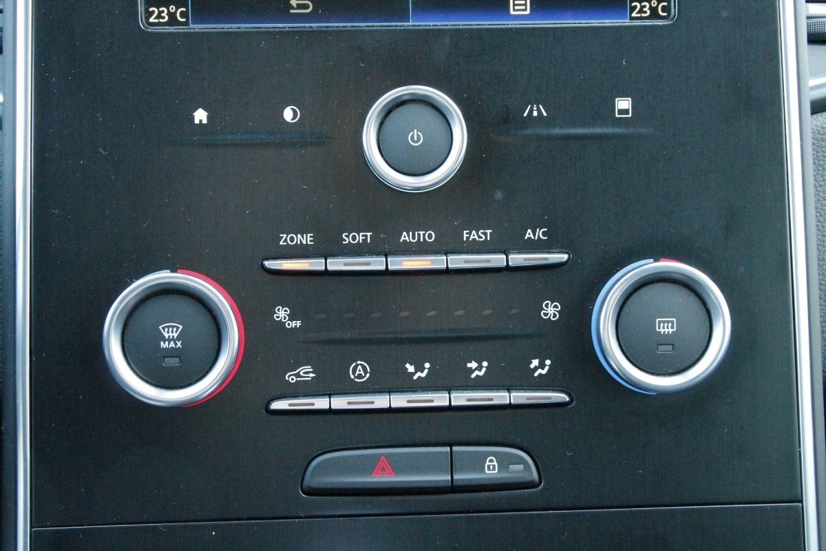 Fahrzeugabbildung Renault Scenic IV Limited