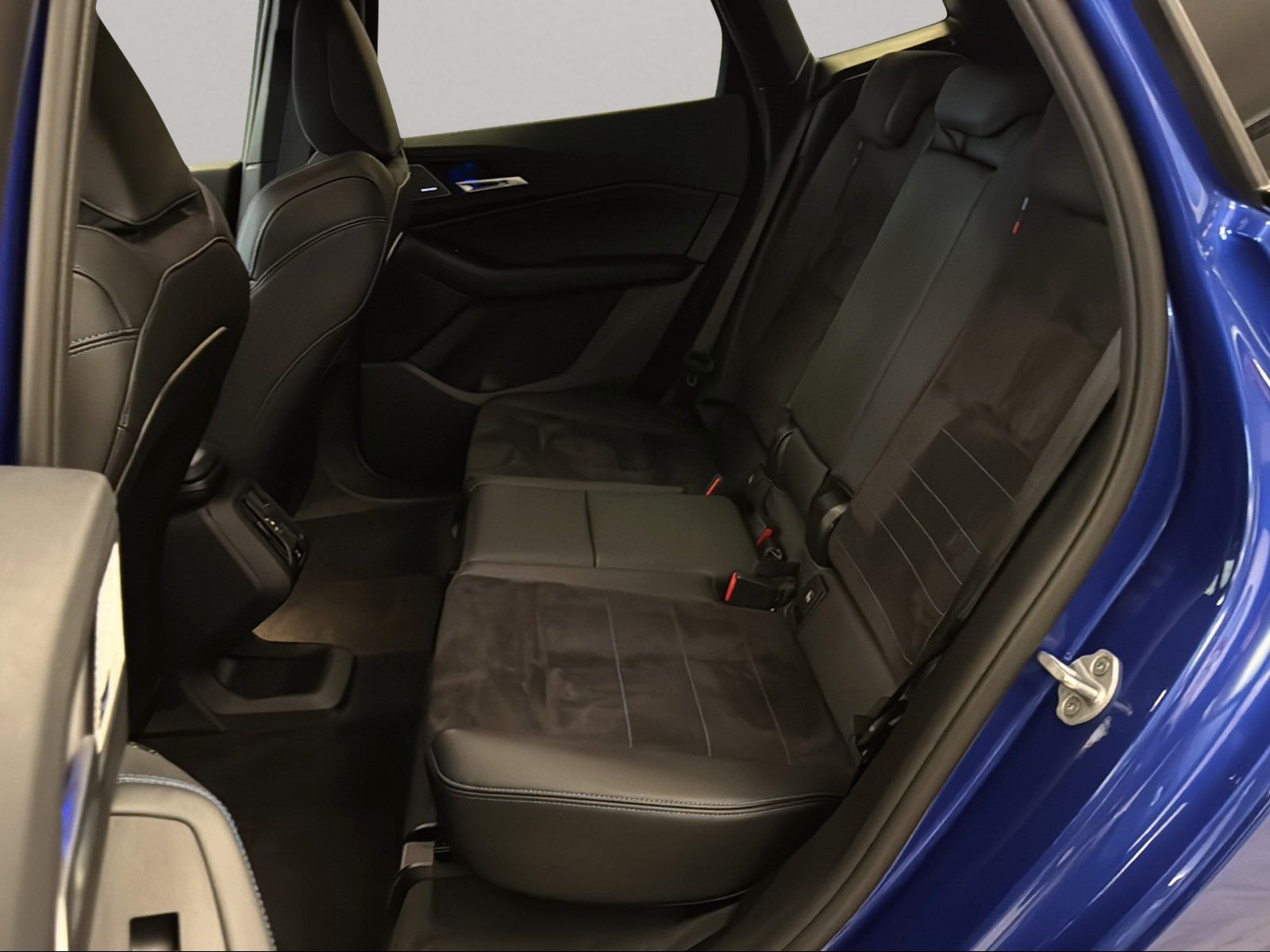 BMW 220 Active Tourer - Bild 8