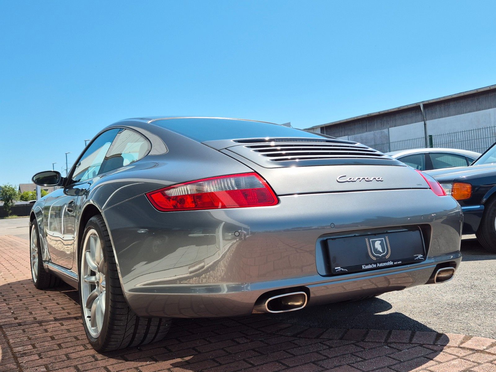 Fahrzeugabbildung Porsche 997 Carrera/Dt./Historie/Meteor Grau/Top