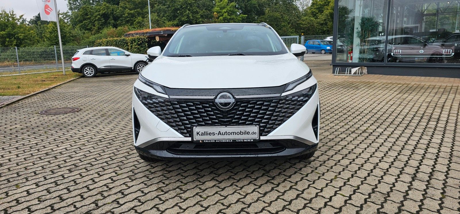Fahrzeugabbildung Nissan Qashqai 1.3 MHEV Tekna+ PANO+HUD+BOSE+SHZ