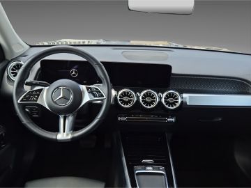 Mercedes GLB 200 - 9