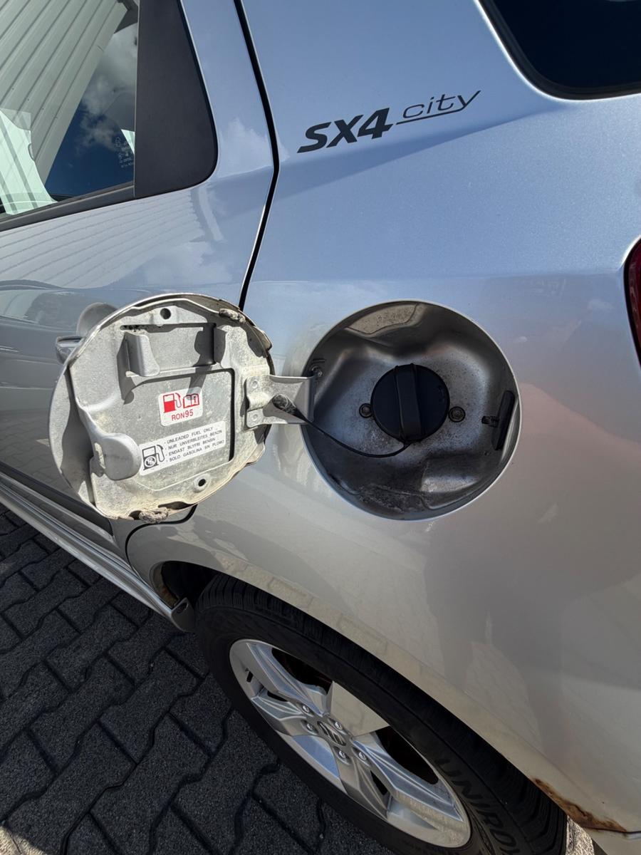 Suzuki SX4 1.6 VVT 2WD Comfort Streetline City Comf...