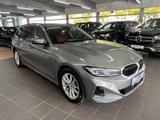 BMW 318 d Touring HuD+ACC+Park+Standh.+Keyless+LED - mit Diesel-Antrieb: Grau, mit Android Auto, mit Klimaautomatik